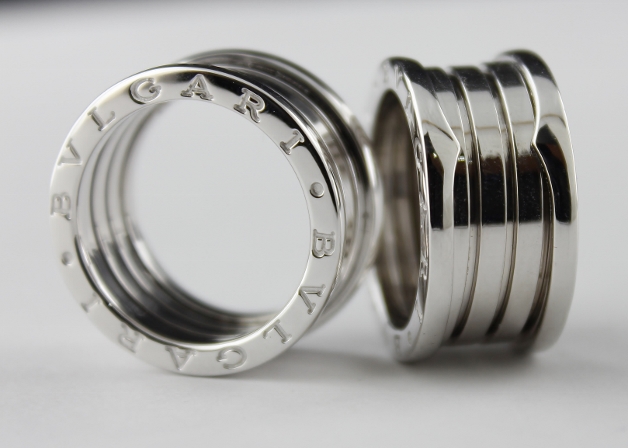 (image for) BRAND NEW 18K WHITE GOLD ORIGINAL BVLGARI B ZERO RING